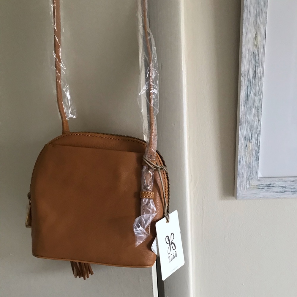 HOBO Nash Butterscotch Crossbody bag NWT